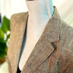 TRIBAL Women’s Linen Pant Suit. Jacket Size 10. Pants Size 8.